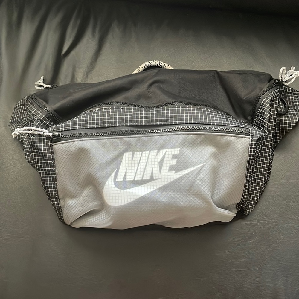 Nike Fanny Pack XL